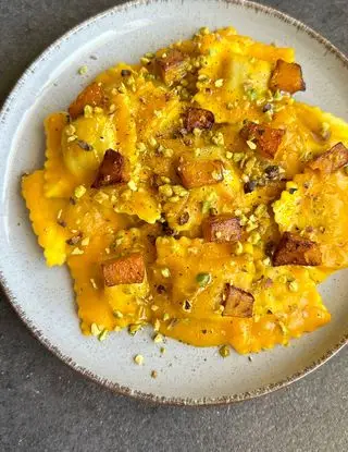 Ricetta Ravioli al brasato Fini Modena di giorgiasbakery