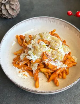 Ricetta Strozzapreti con Bisque di gamberi, stracciatella e tartare di gamberi al lime di giorgiasbakery