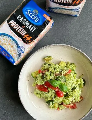 Ricetta Insalata di riso con zucchine, pomodorini e pesto di rucola di giorgiasbakery