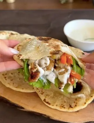 Ricetta Pane palloncino con bocconcini di pollo e contorno leggerezza di giorgiasbakery