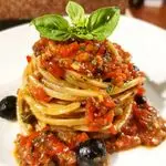 Ricetta "Spaghetti con pesto alla Siciliana"