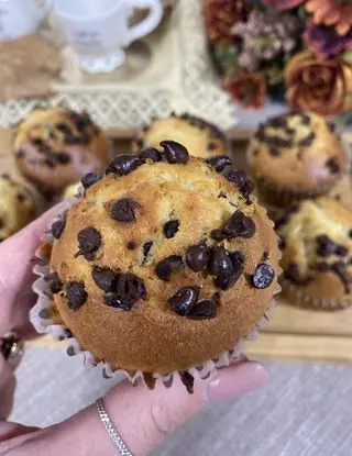 Ricetta MUFFINS con Gocce di Cioccolato 🧁🍫 di andreanimimma