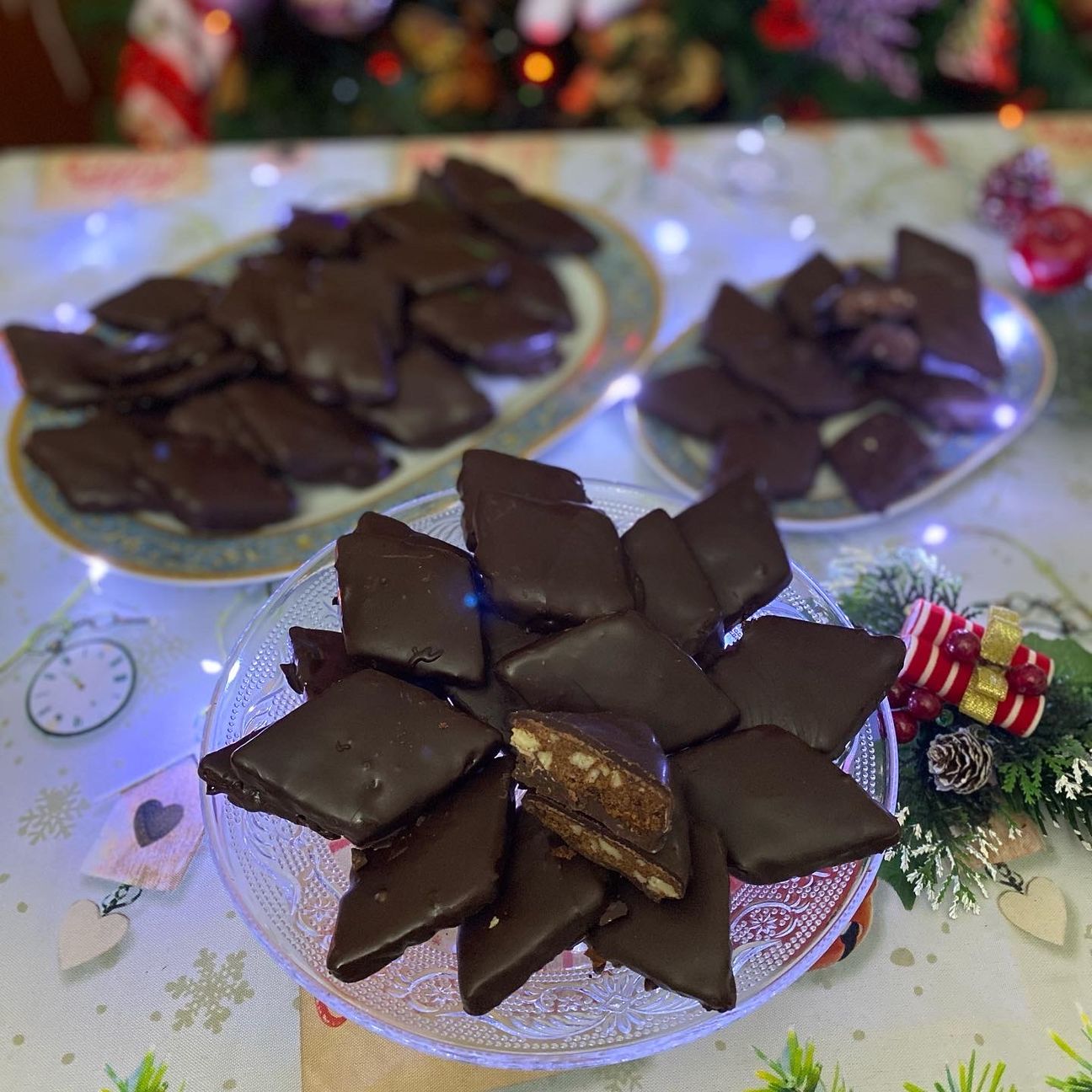 MUSTACCIOLI 🤎🎄 ✨