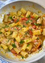 Ricetta Mezze maniche con Tonno e pomodorini 🍅💛