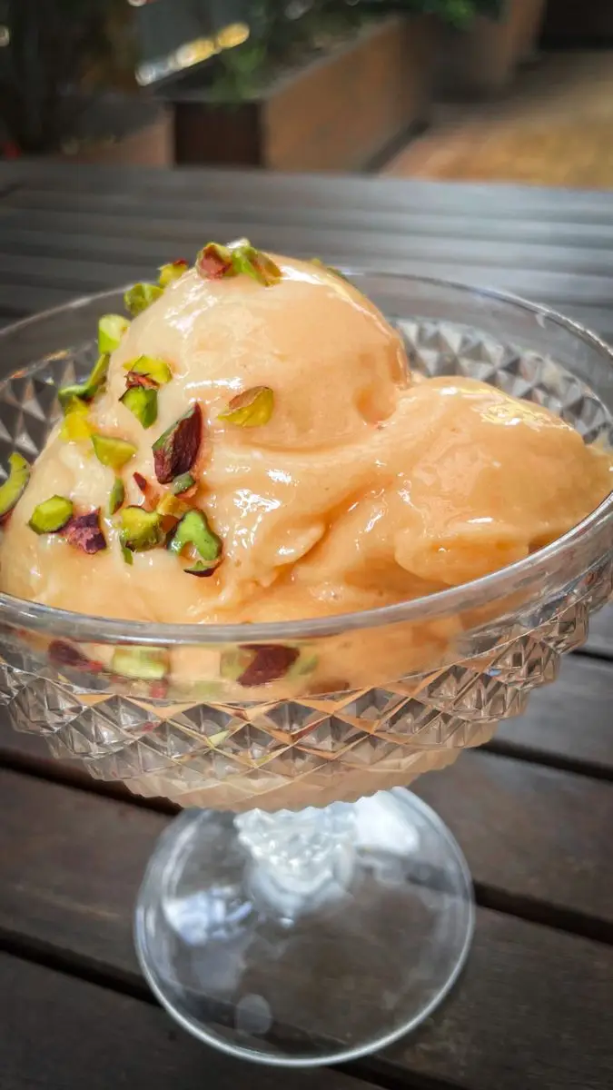 Ricetta GELATO AL MELONE di chiara_healthytales