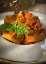 Ricetta RIGATONI FILANTI ALLE MELANZANE