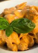 Ricetta CONCHIGLIE CREMOSE AI POMODORI SECCHI