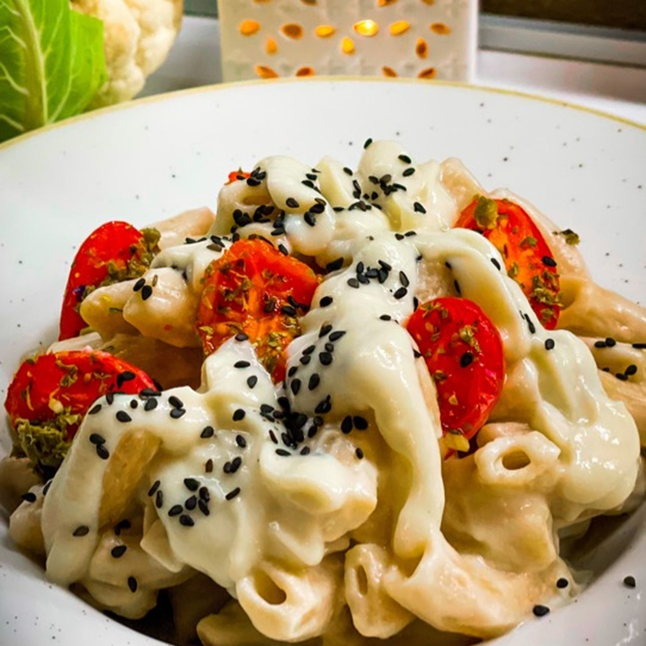 🤍RIGATONI ALLA CREMA DI CAVOLFIORE E DATTERINI 🤍