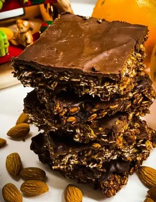 Ricetta QUADROTTI AL CIOCCOLATO 🍫 ARANCIA 🍊 E CANNELLA di chiara_healthytales