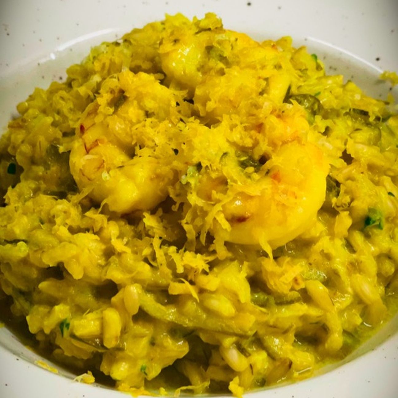RISOTTO ALLE ZUCCHINE GAMBERI 🦐 E ZAFFERANO 💛