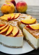 Ricetta CHEESECAKE alle PESCHE E FRUTTA SECCA🍑