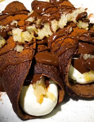 Ricetta CRÊPES CIOCCOLATO 🍫 e PERE 🍐 di chiara_healthytales