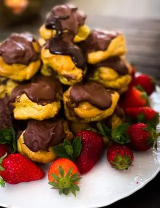 Ricetta TORTA PROFITEROLES di chiara_healthytales
