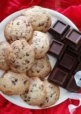 Ricetta Cookies con gocce di cioccolato.