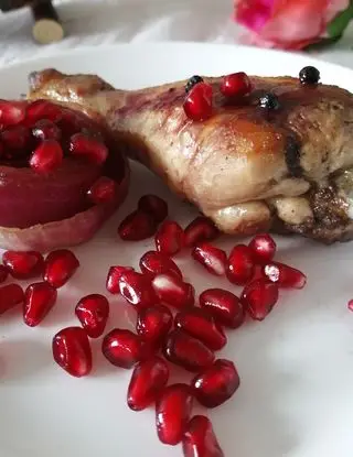 Ricetta Pollo al melograno e cipolla caramellata di lia.e.chia