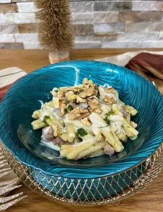 Ricetta Caserecce con salsiccia, crema di gorgonzola e noci. #NataleAltaCucina di lia.e.chia