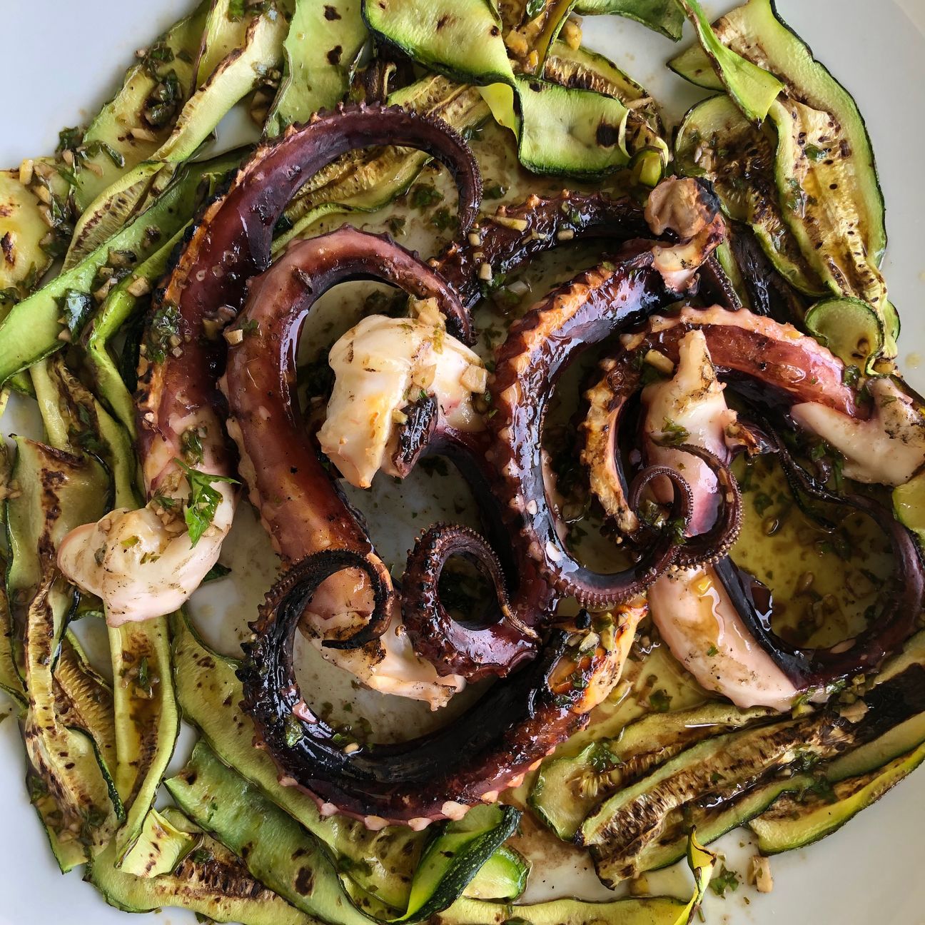 Polipo e zucchine alla brace