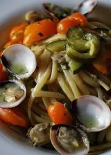 Ricetta Linguine con zucchine e vongole