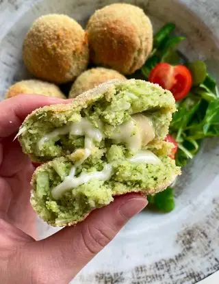 Ricetta Crocchette di patate e broccoli con cuore filante 🤤 di ilmiopiattoacolori