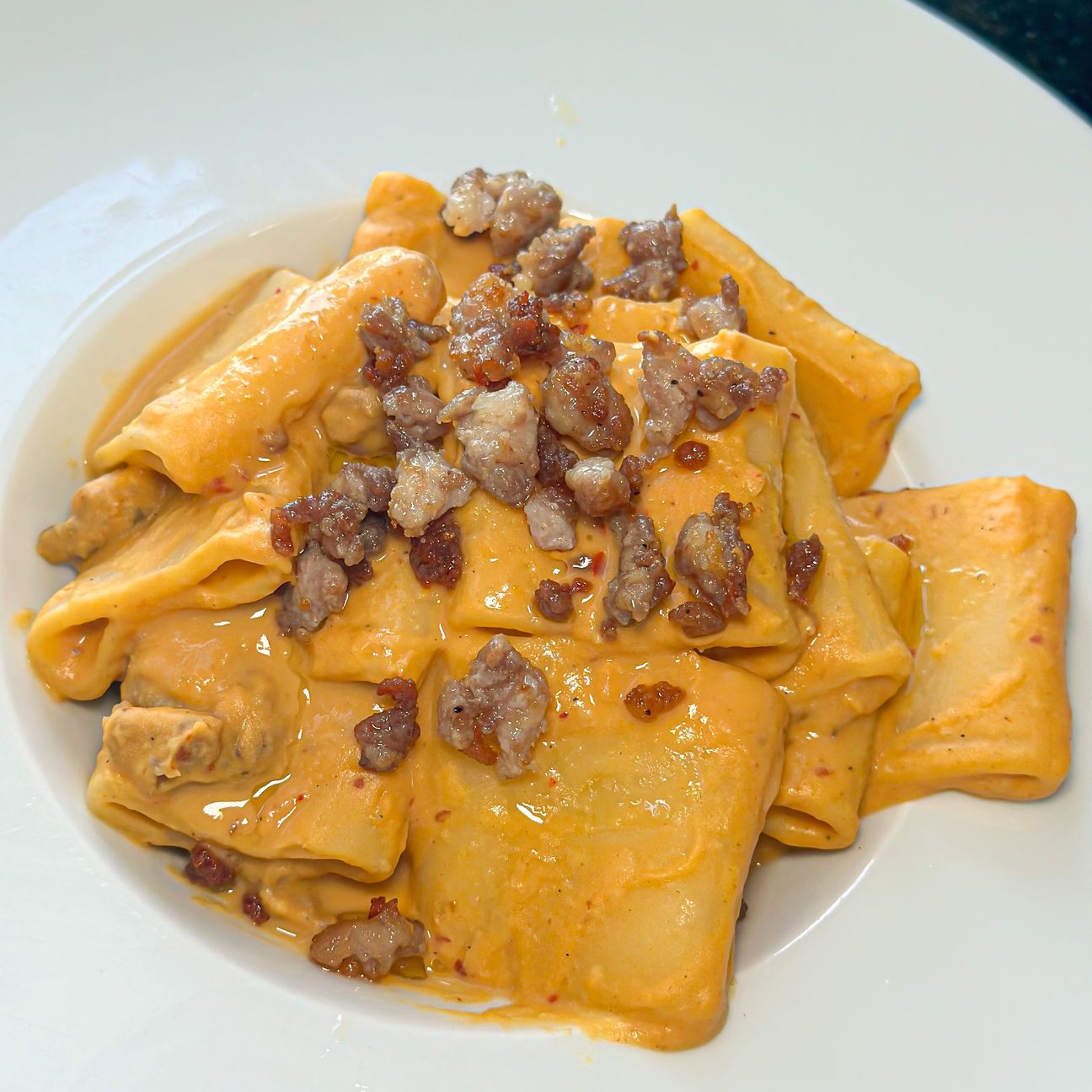 Paccheri in crema di ceci, nduja e salsiccia 😋