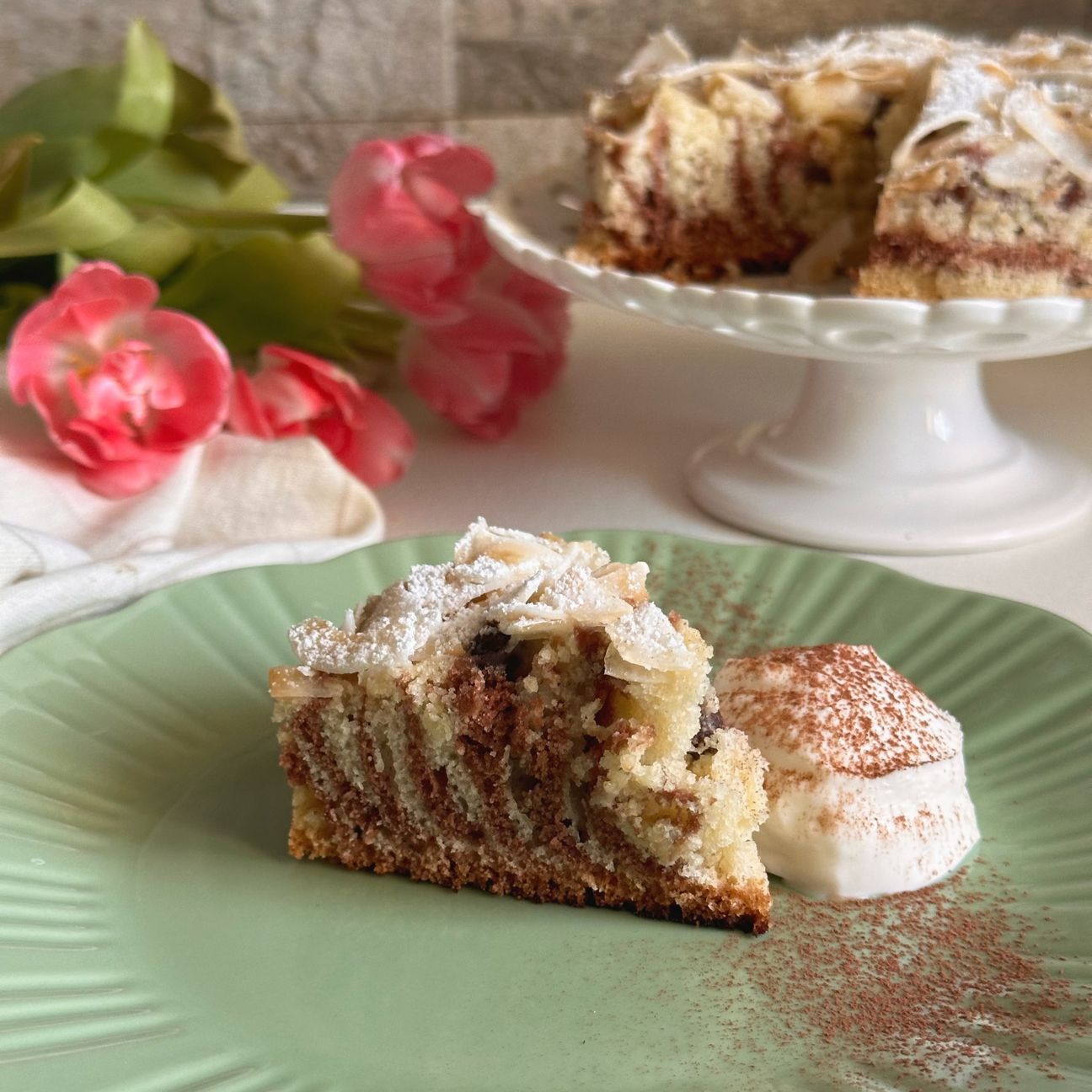Torta zebrata al cioccolato e cocco