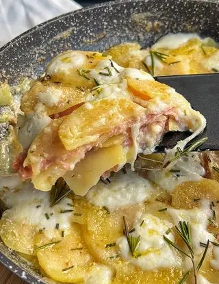 Ricetta Parmigiana di patate in padella 😋 di Burrataepistacchi