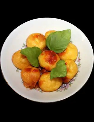 Ricetta Nuvole di formaggio e curcuma. di antichisapori