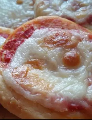 Ricetta Pizzette da aperitivo veloci di Vavalina