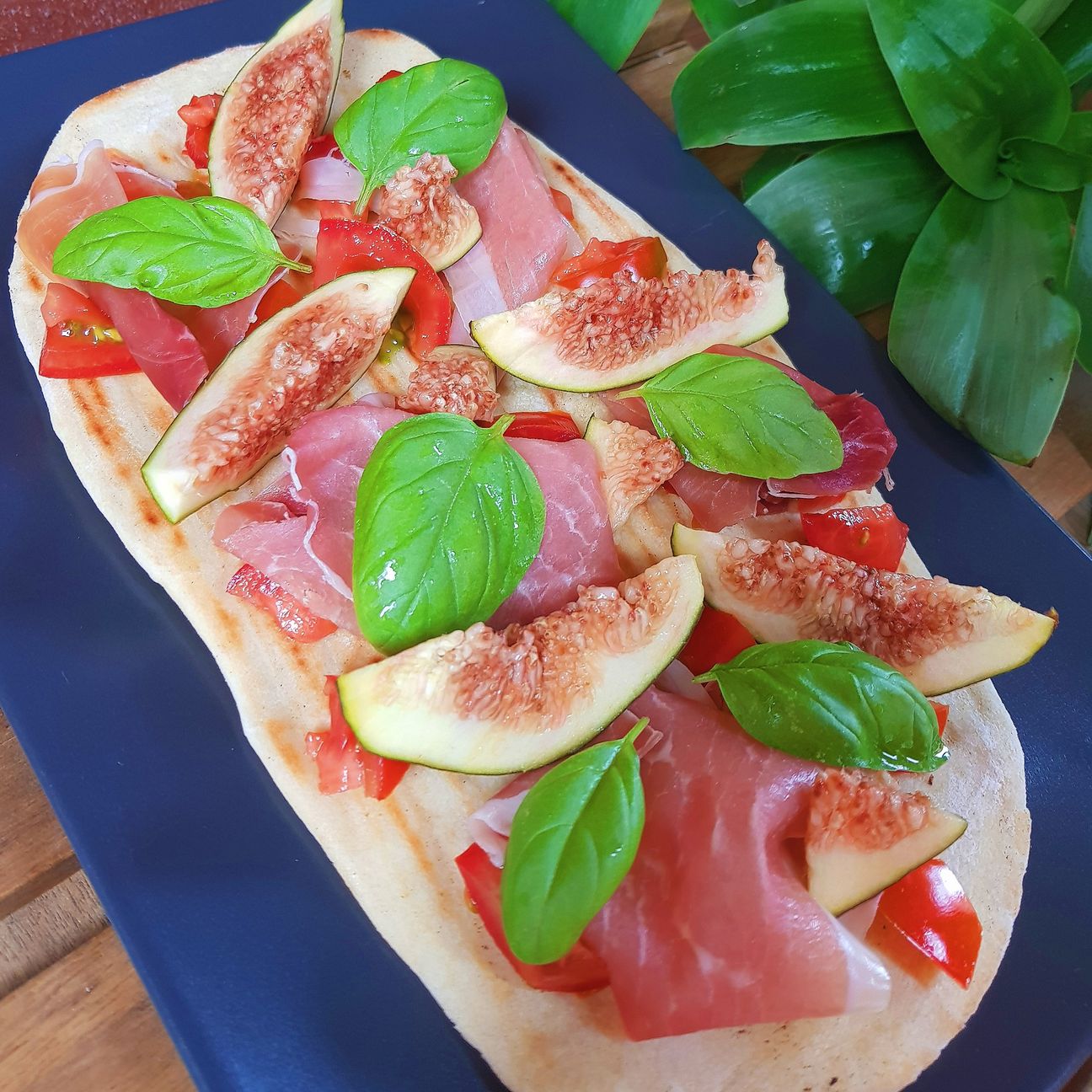 Focaccia con fichi In padella