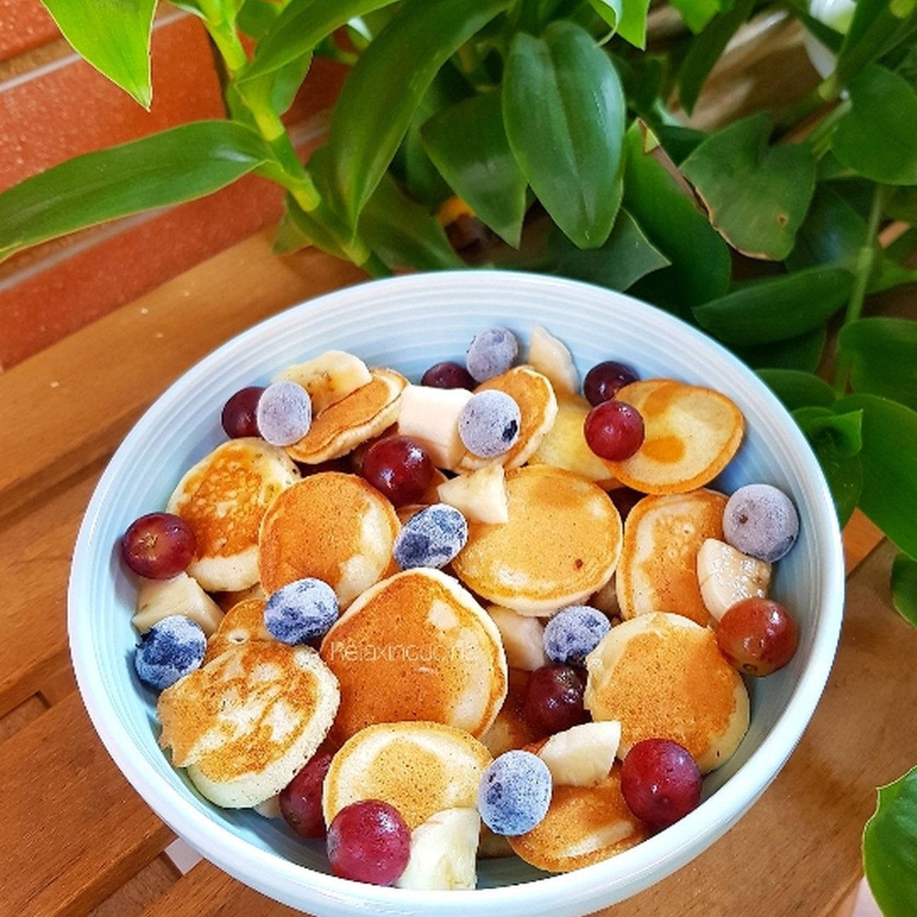 Mini pancake cereal