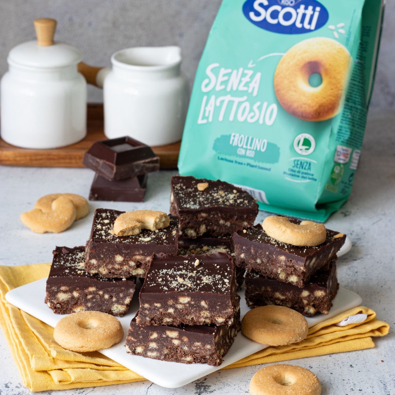 Quadrotti al cioccolato con Frollino con Riso Si con Riso di Riso Scotti