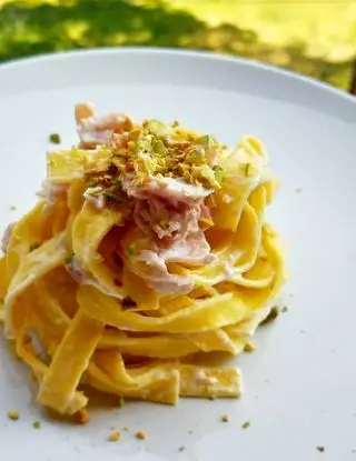 Ricetta Pasta con crema di philadelphia, prosciutto cotto e pistacchi di pasticcino_fit