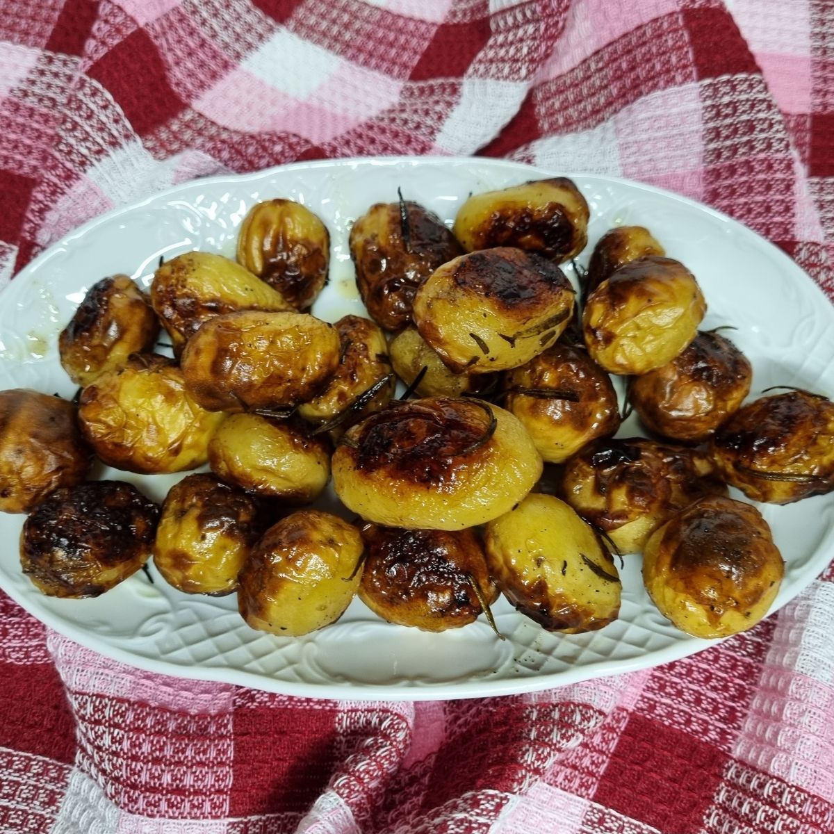Patate novelle al rosmarino