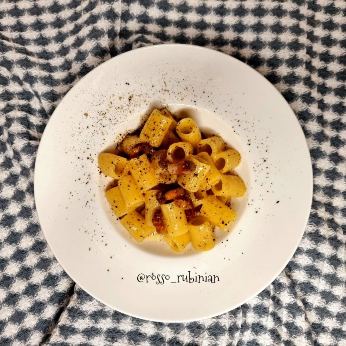 Carbonara mezze maniche rigate