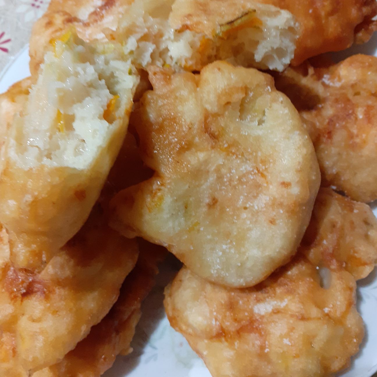Frittelle nuvola ai fiori di zucca