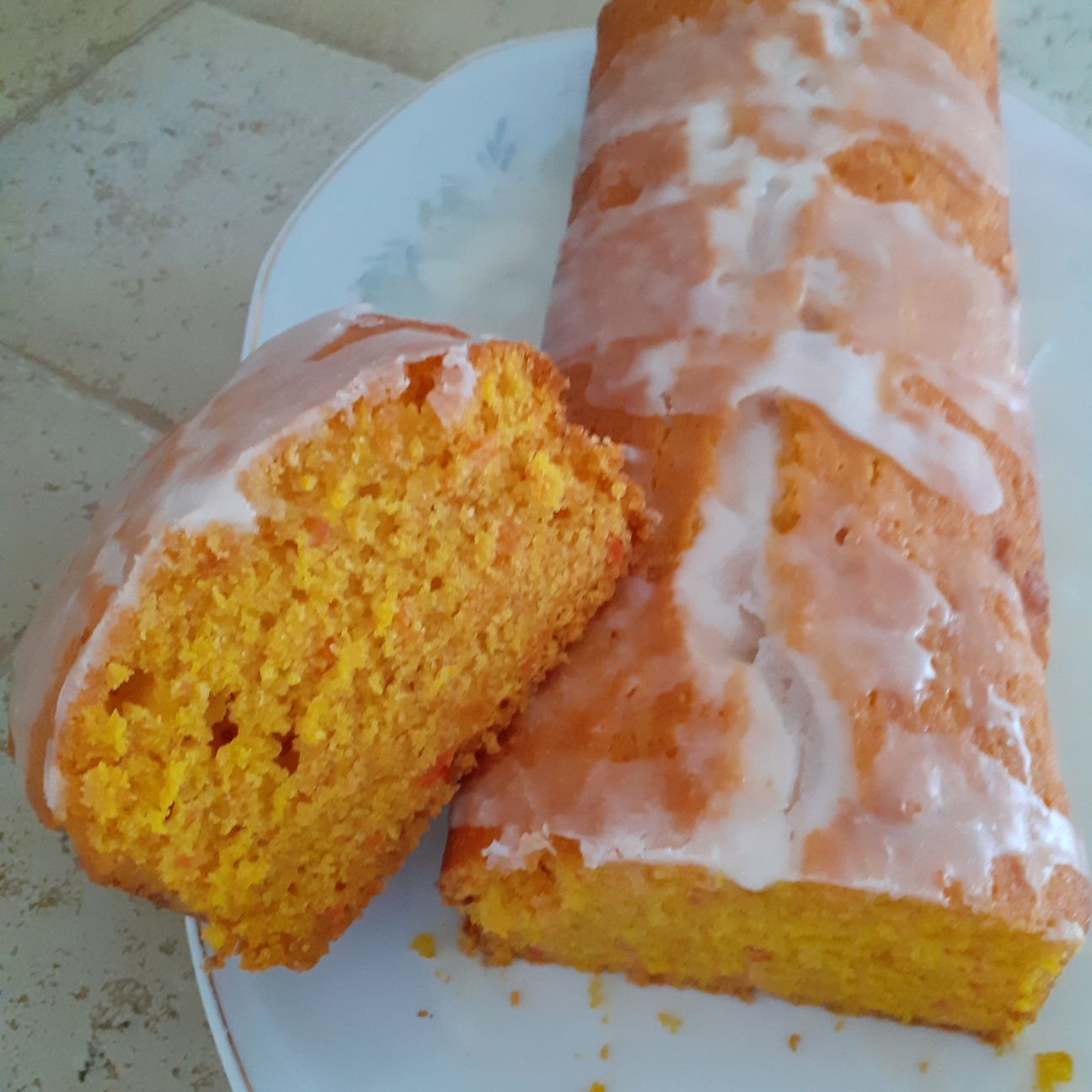 Plumcake alle carote e mandorle