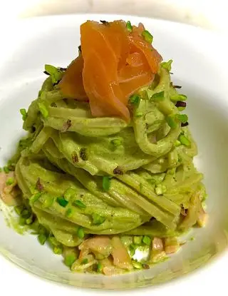 Ricetta Chitarra con pesto di pistacchi e salmone affumicato di roby_jessy101