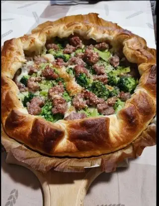 Ricetta Torta rustica salata con broccoli e salsiccia di Jacopo