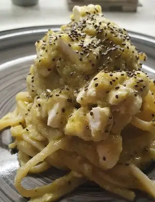 Ricetta Linguine di Gragnano con crema di broccoli, feta e semi di chia di ELENA.NOCCHI