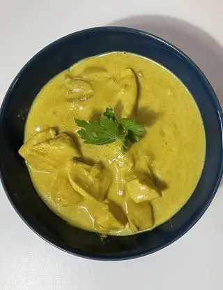 Ricetta Pollo al curry e latte di cocco dalla Thailandia di Lecuisinier