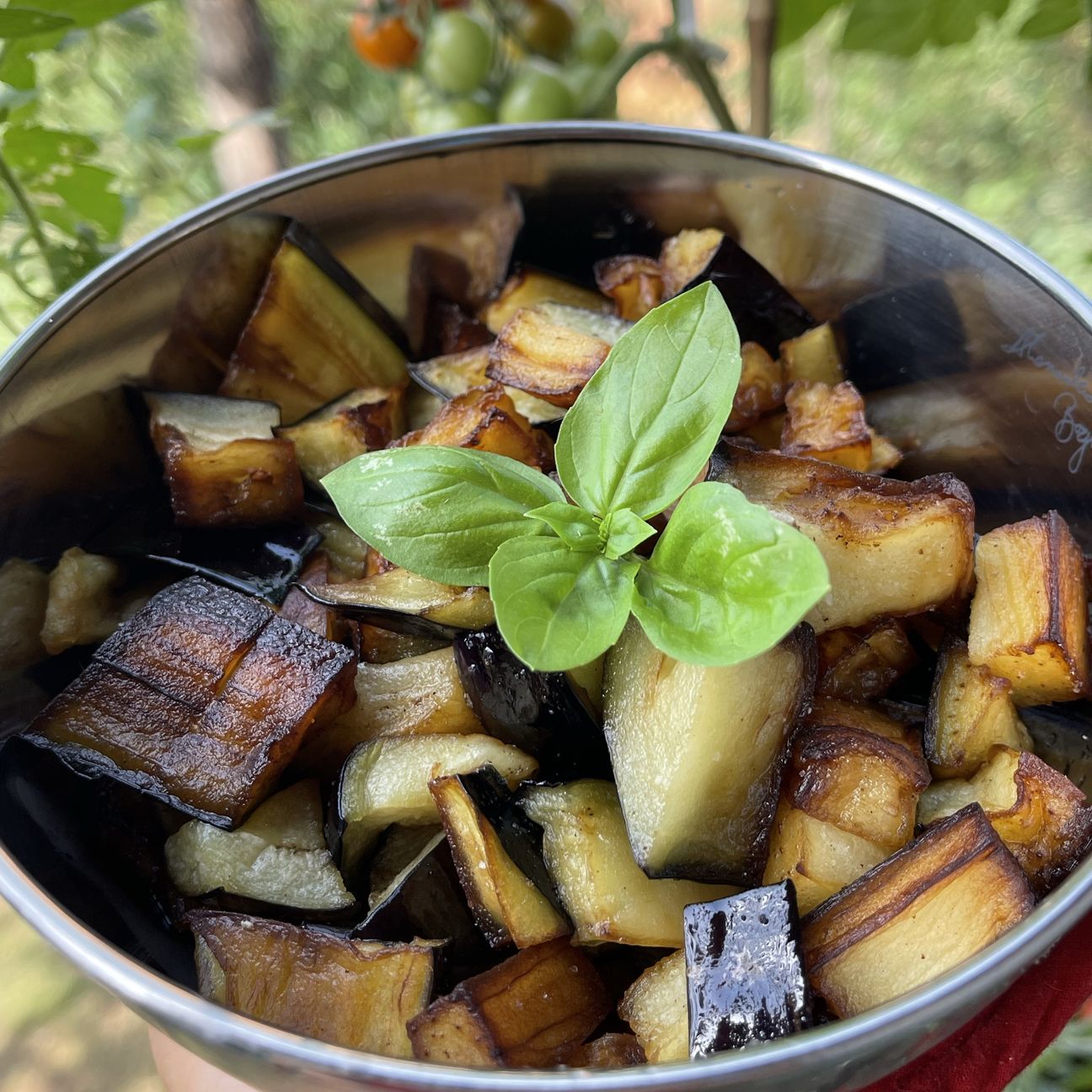 Melanzane a funghetto senza pomodoro