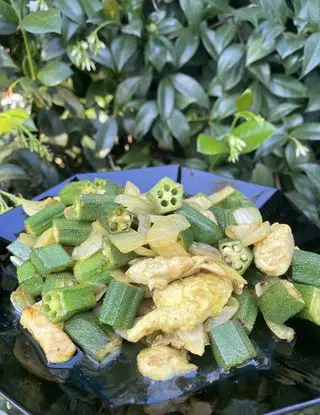 Ricetta Bhindi muragi dal Bangladesh di Lecuisinier