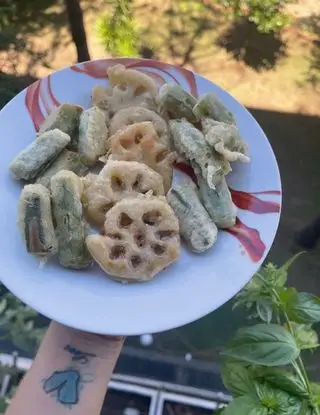 Ricetta Okra e radice di loto fritti in pastella di Lecuisinier