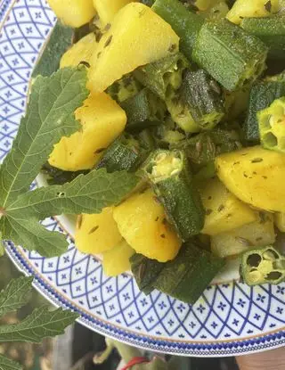 Ricetta Aloo Bhindi dall’India di Lecuisinier