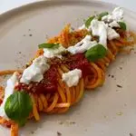 Ricetta Spaghetti pomodoro pistacchio e burrata