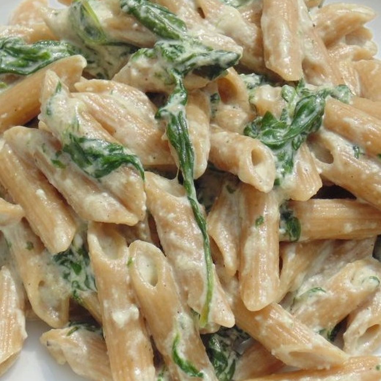 Pasta con ricotta e spinaci