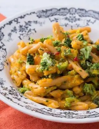 Ricetta Pasta di legumi con crema di carote e broccoli di letizia_susi