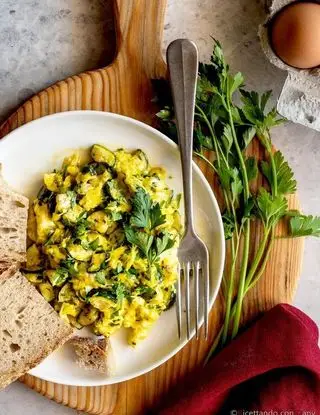 Ricetta Uova strapazzate alle zucchine di heltamain