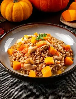 Ricetta Farro con pollo e zucca di heltamain