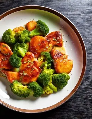 Ricetta Bocconcini di pollo con broccoli di heltamain